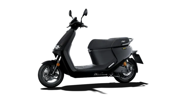Alternative view of Segway E300SE Black Motorscooter