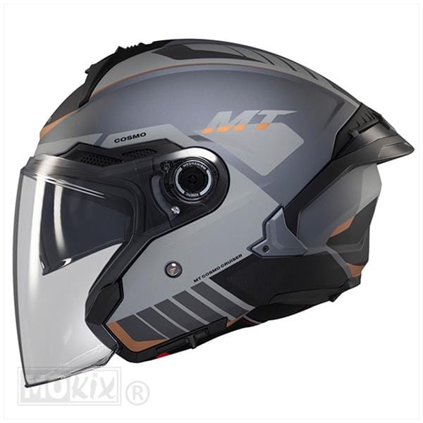 Alternative view of Helm MT Cosmo Cruiser